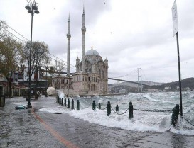 İstanbulda Yarın Fırtına Var