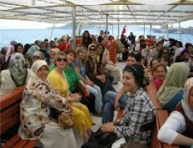Başakşehir ;li Hanımlar Boğaz Turunda...