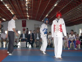 Kuzey Iraklı Türkmen sporcular  İle Başakşehir?li Sporcular Tekvando?da Karşılaştı