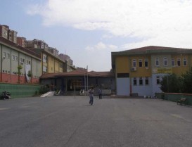 Başakşehir Lisesi Halen Çamur Deryası