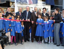 Başakşehir Şair Erdem Bayazıt İlköğretim Okulu Hizmete Açıldı