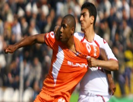 İstanbul B.B. Spor Manisaspor ;u yendi.
