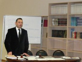 Hoca Ahmet Yasevi Camii Derneği yeni yönetim kurulunu seçti.
