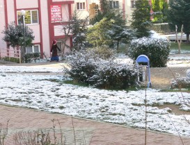 İstanbul?un Yüksek Noktaları  Gibi Kar Başakşehir?de Kendini Gösterdi