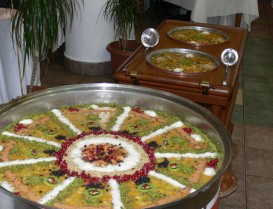 Aygüller Restaurant Geleneksel 6.Aşure  Dağıtımı Törenle Başladı