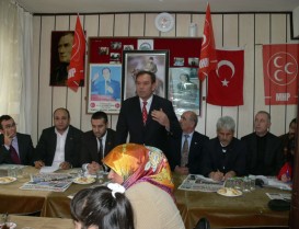 MHP Başakşehir?e Toplu Katılım