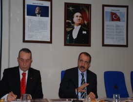 Ak Parti Başakşehir İlçe Başkanlığı? Çalışma ve Sosyal Güvenlik Bakanı  Ömer DİNÇER?le İOSB?nin sorunlarını dinledi.