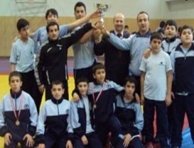 Başakşehirli Dünya Şampiyonu Öğrencilerini Aynı yolda eğitiyor.