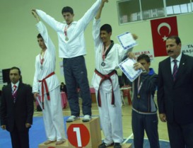 Sadi Saygılar 65 Kğ?da Türkiye Şampiyonu Oldu