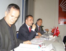 CHP Başakşehir?de İki Toplantı Birden