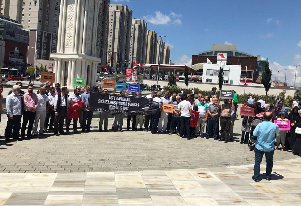 Başakşehir STK; İstanbul Sözleşmesi İptal Edilsin Basın Açıklaması