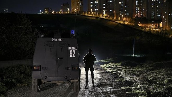 Başakşehir'de hırsız-polis kovalamacası