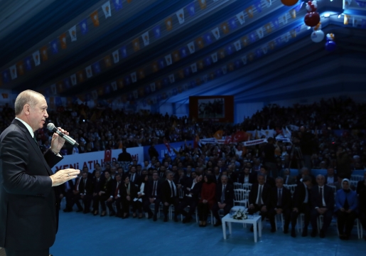 Cumhurbaşkanı Erdoğan, AK Parti Başakşehir İlçe kongresinde katıldı