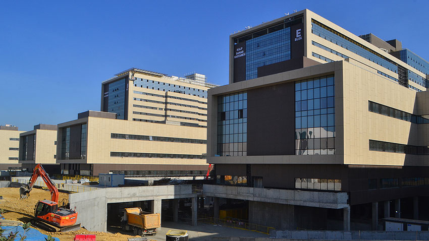 Başakşehir Şehir Hastanesinin yeni yılda açılması hedefleniyor