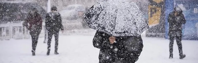 İSTANBUL'DA OKULLAR TATİL Mİ?