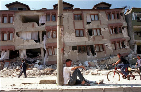 Başakşehir?de 17 Ağustos Depremi Hissedilecek