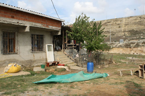 Başakşehir ;de Yaraların sarılmasına devam ediliyor