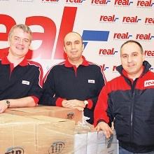 Real ; Merter?de 10 kilo altın dağıttı Bayrampaşa?da da ?altınla? açılacak